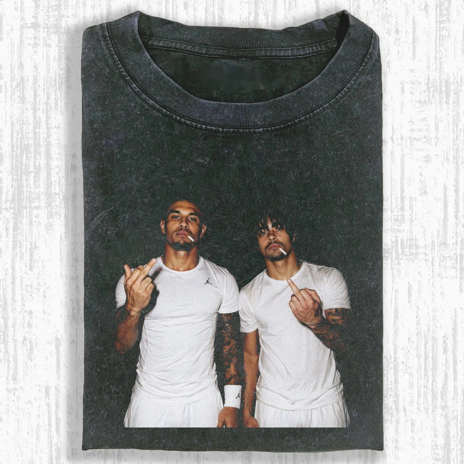 Yaxel lendeborg ＆ Elliot cadeau T-shirt T-shirt - FuseVogue